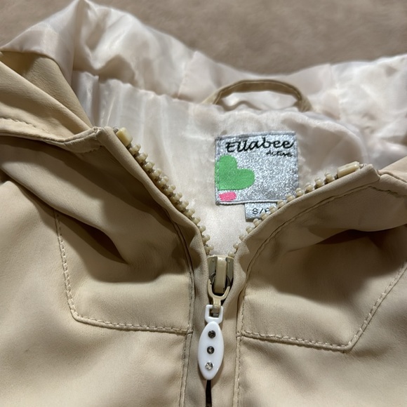 60 ELLABEE Rain Jacket - Picture 3 of 6